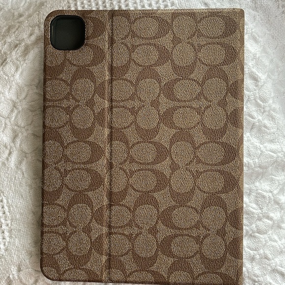 iPad cover NWT, designer look - Picture 4 of 5